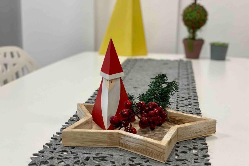 Hitech Appartment Amaliada エクステリア 写真
