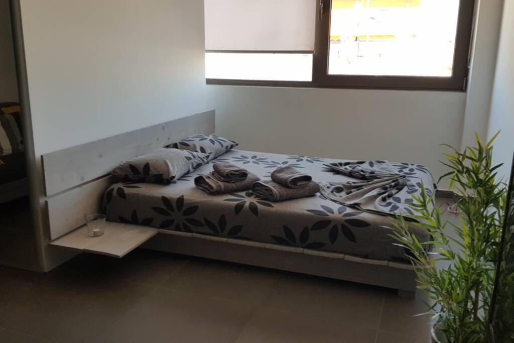 Hitech Appartment Amaliada エクステリア 写真