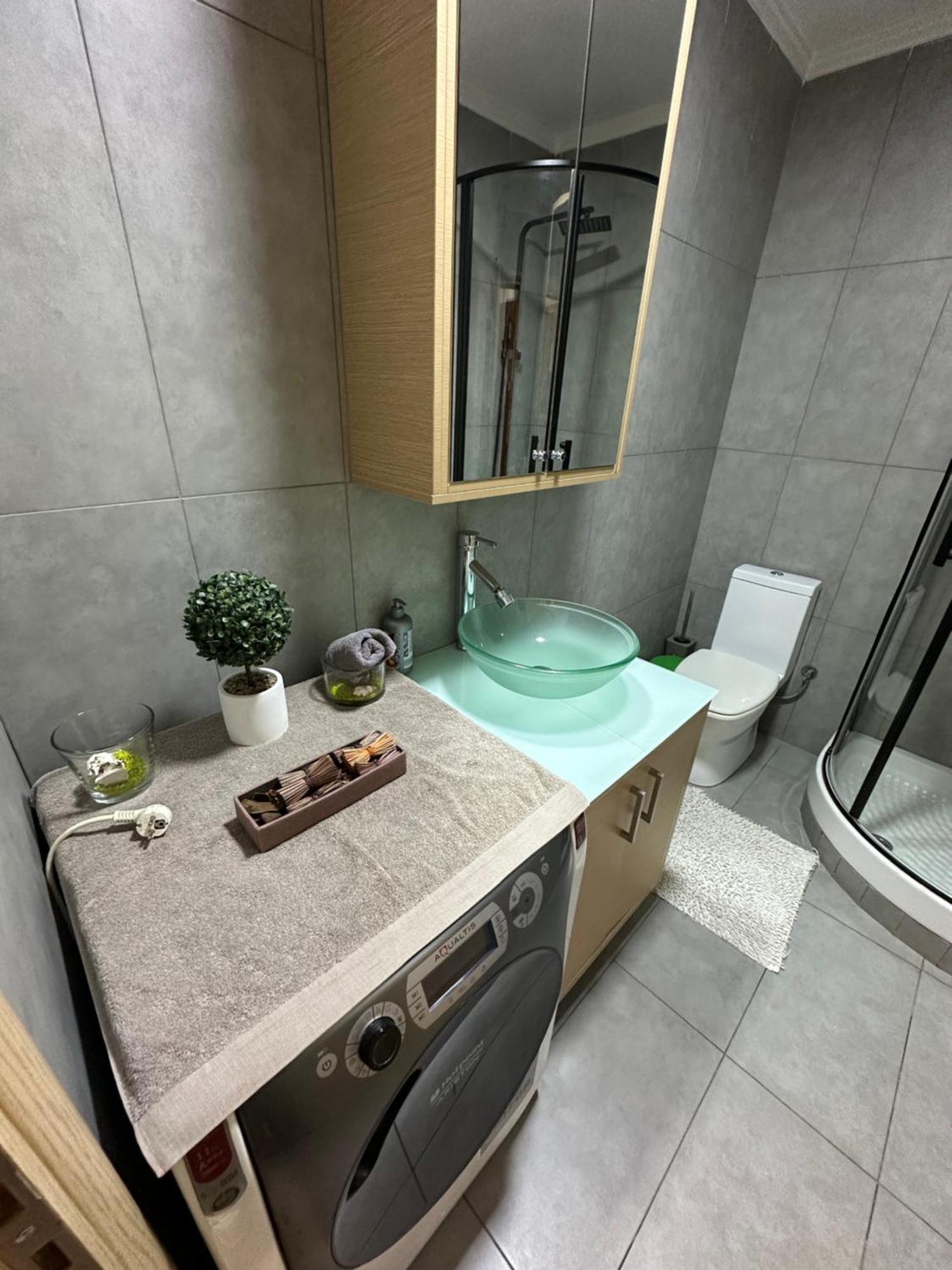 Hitech Appartment Amaliada エクステリア 写真